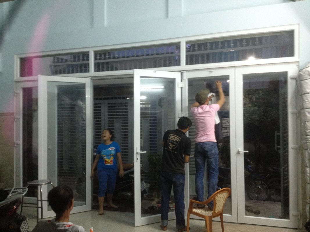 Kính Cường Lực Vũng Tàu – Thi công Giá Rẻ – 0966 212 323
