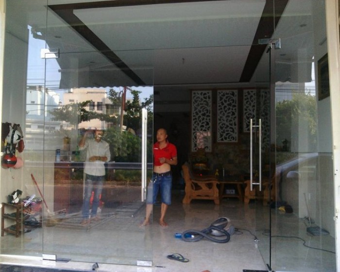 Kính Cường Lực Vũng Tàu – Thi công Giá Rẻ – 0966 212 323