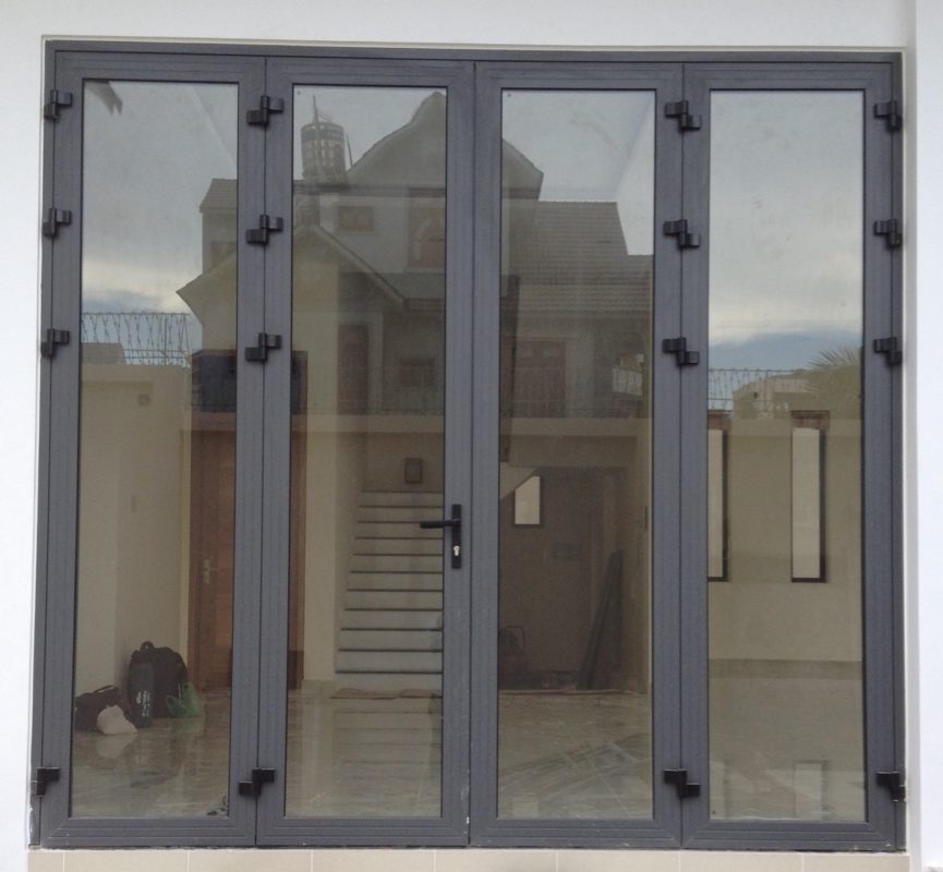 Kính Cường Lực Vũng Tàu – Thi công Giá Rẻ – 0966 212 323