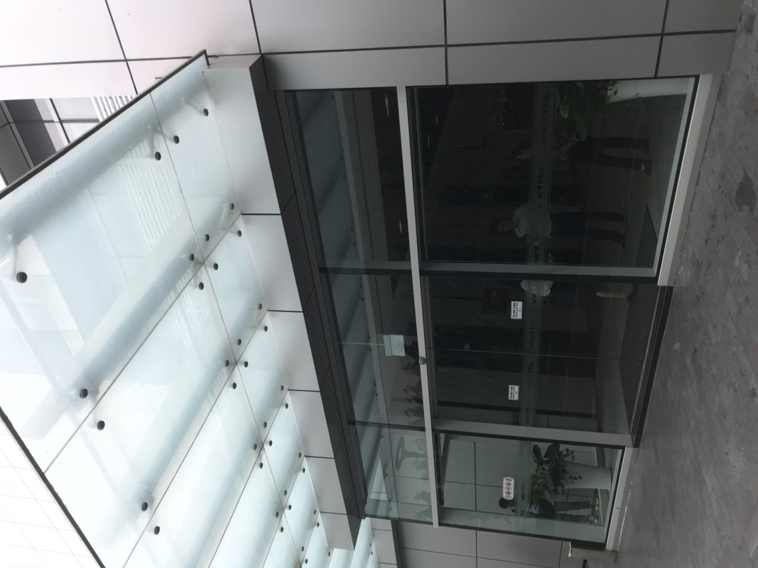 Kính Cường Lực Vũng Tàu – Thi công Giá Rẻ – 0966 212 323
