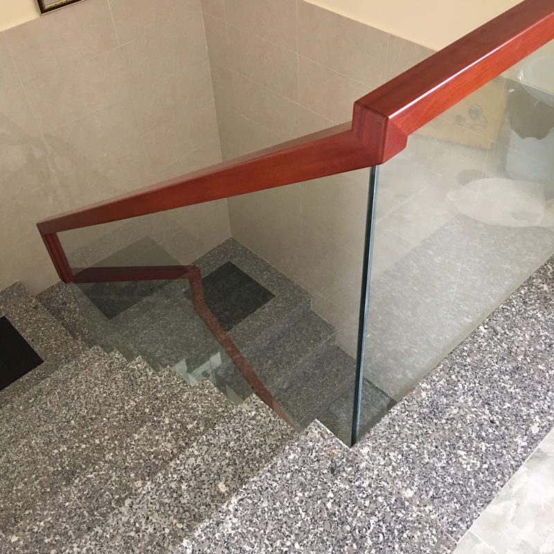 Kính Cường Lực Vũng Tàu – Thi công Giá Rẻ – 0966 212 323