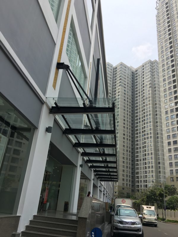 Kính Cường Lực Vũng Tàu – Thi công Giá Rẻ – 0966 212 323