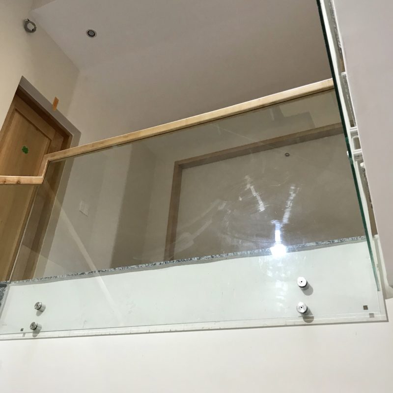 Kính Cường Lực Vũng Tàu – Thi công Giá Rẻ – 0966 212 323