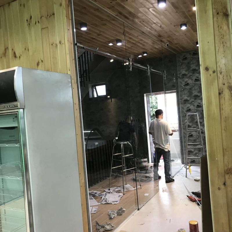 Kính Cường Lực Vũng Tàu – Thi công Giá Rẻ – 0966 212 323