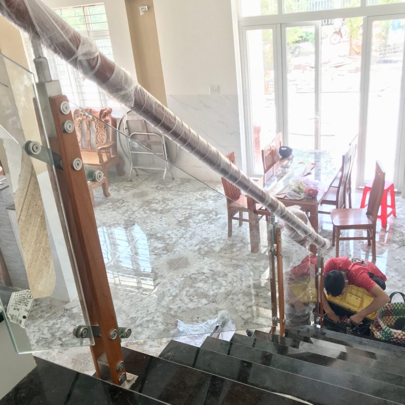 Kính Cường Lực Vũng Tàu – Thi công Giá Rẻ – 0966 212 323