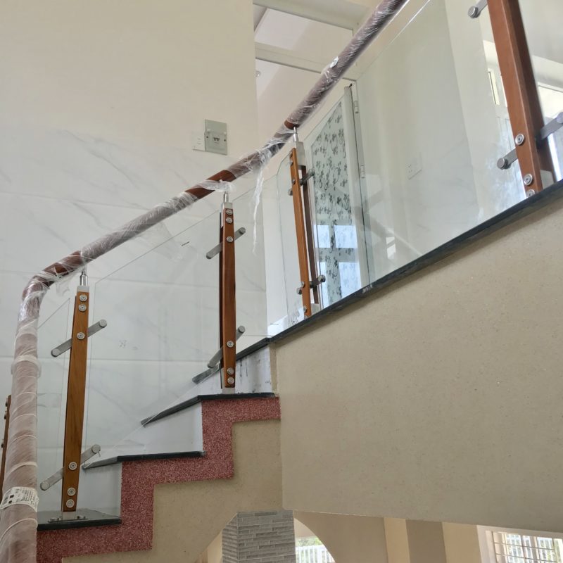 Kính Cường Lực Vũng Tàu – Thi công Giá Rẻ – 0966 212 323