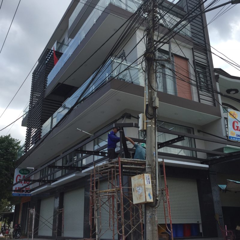 Kính Cường Lực Vũng Tàu – Thi công Giá Rẻ – 0966 212 323