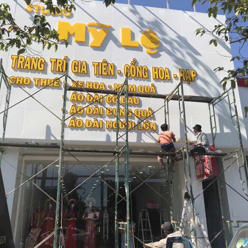 Kính Cường Lực Vũng Tàu – Thi công Giá Rẻ – 0966 212 323