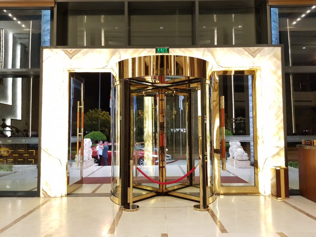 Kính Cường Lực Vũng Tàu – Thi công Giá Rẻ – 0966 212 323