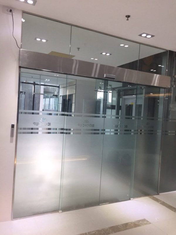 Kính Cường Lực Vũng Tàu – Thi công Giá Rẻ – 0966 212 323