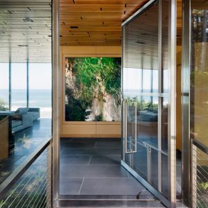 Cửa nâng cao chất lượng cuộc sống