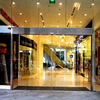 Cửa kính tự động đáp ứng nhu cầu cuộc sống hiện đại