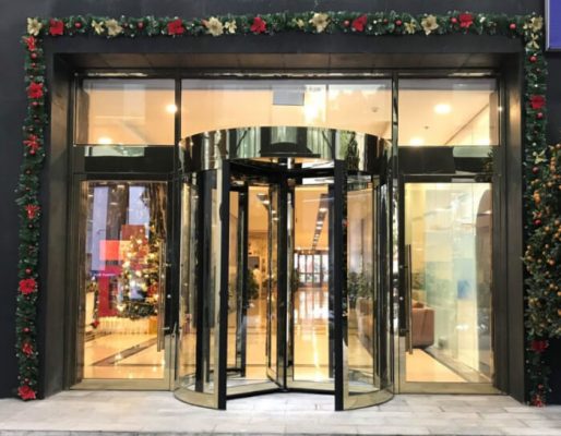 Công ty Kính Cường Lực Vũng Tàu đơn vị cung cấp mẫu cửa xoay tự động uy tín