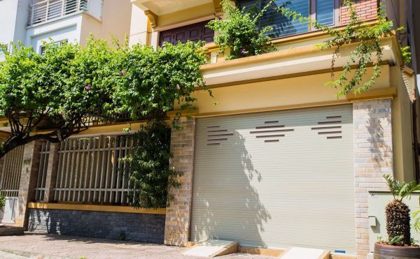 Motor cửa cuốn tự động