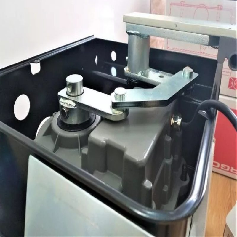 Các chi tiết đi cùng bộ sản phẩm motor cổng tự động