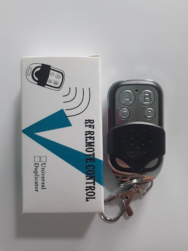 Remote điều khiển từ xa là phụ kiện gần gũi đối với người dùng