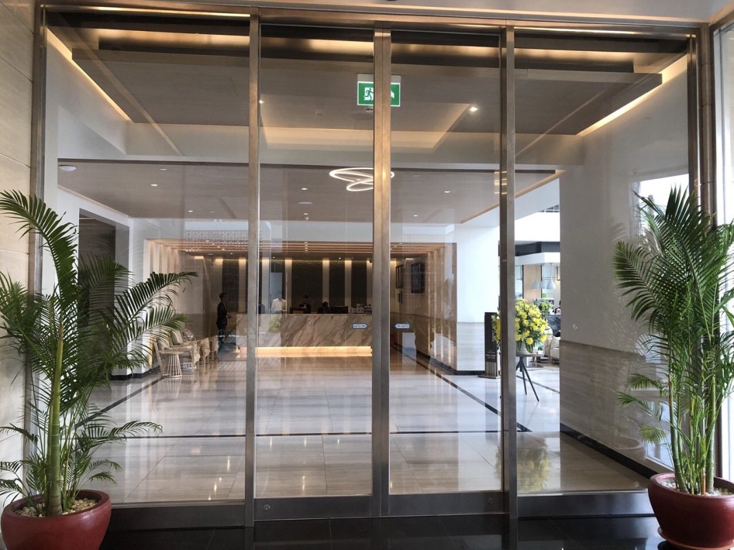 cửa kính tự động Mire